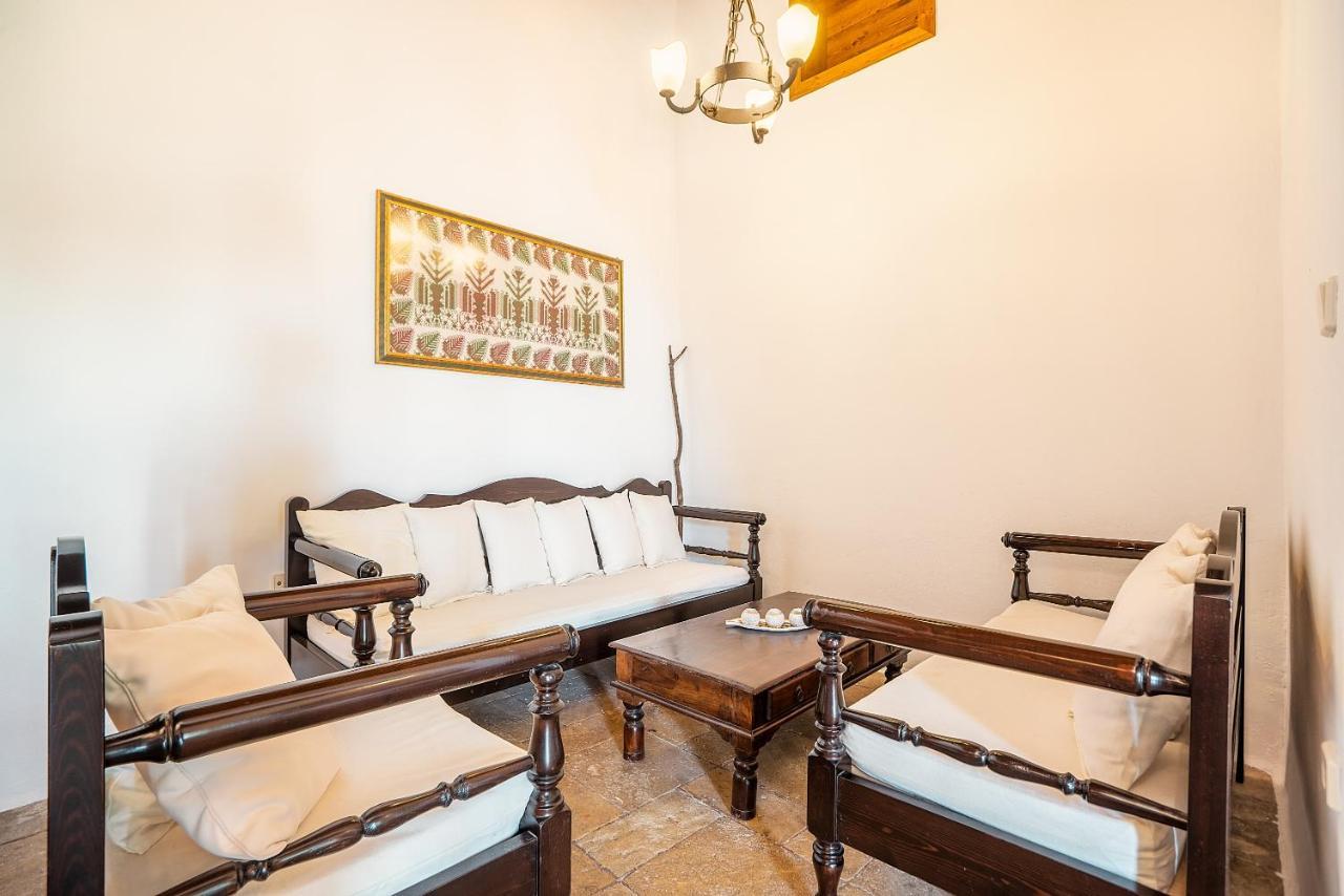Fedra's Traditional House